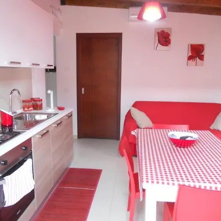 Vakantiehuis Purple House A